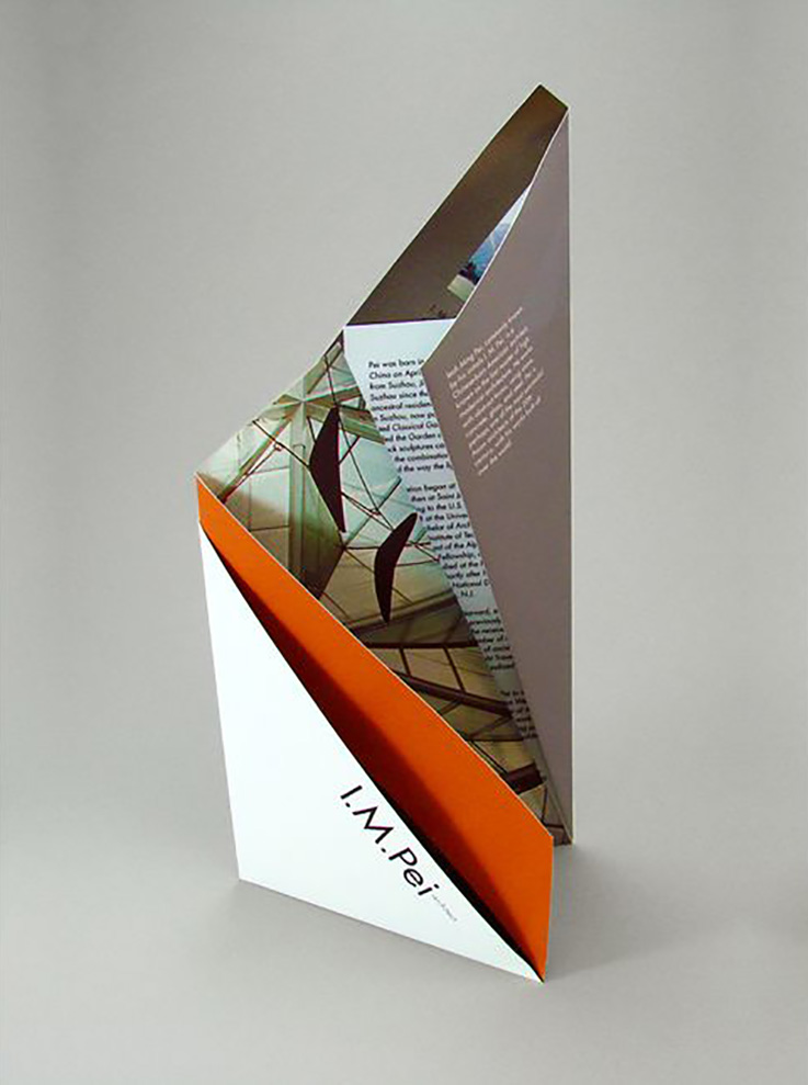 mau brochure sang tao